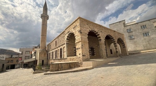 BAKAN ERSOY DUYURDU! ASIRLIK MABETLER YENİDEN CEMAATİYLE BULUŞACAK
